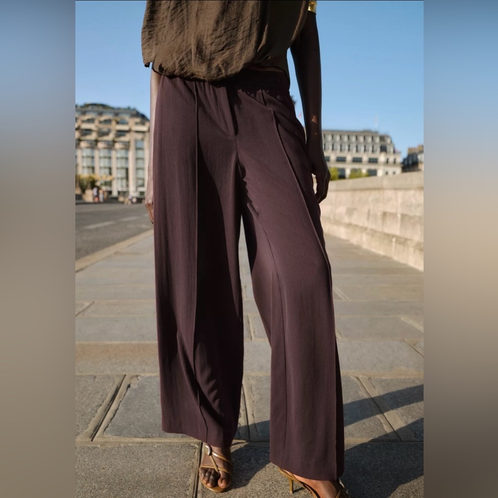 Zara high-waisted wide leg seam pants